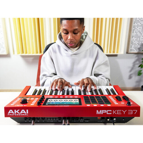 Akai Professional MPC Key 37 Standalone Keyboard Workstation with Sampler and Sequencer