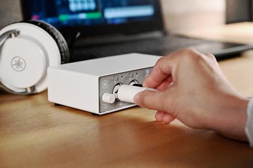 Yamaha UR22MK3 2x2 USB-C Audio Interface (White)