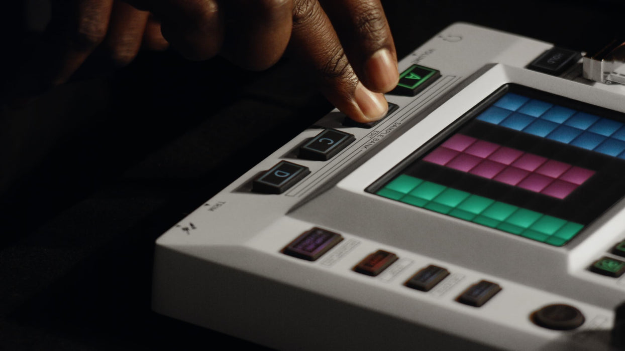 Korg Kaoss Pad V Dynamic FX Processor and Sampler