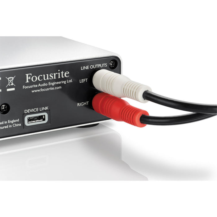 Focusrite iTrack Solo - Audio Interface for iPad, Mac and PC